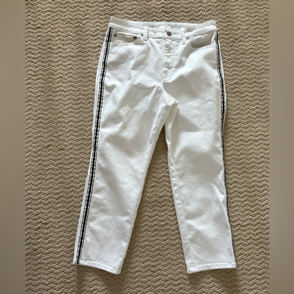 Talbots white jeans/black pinstripe 8 Petite